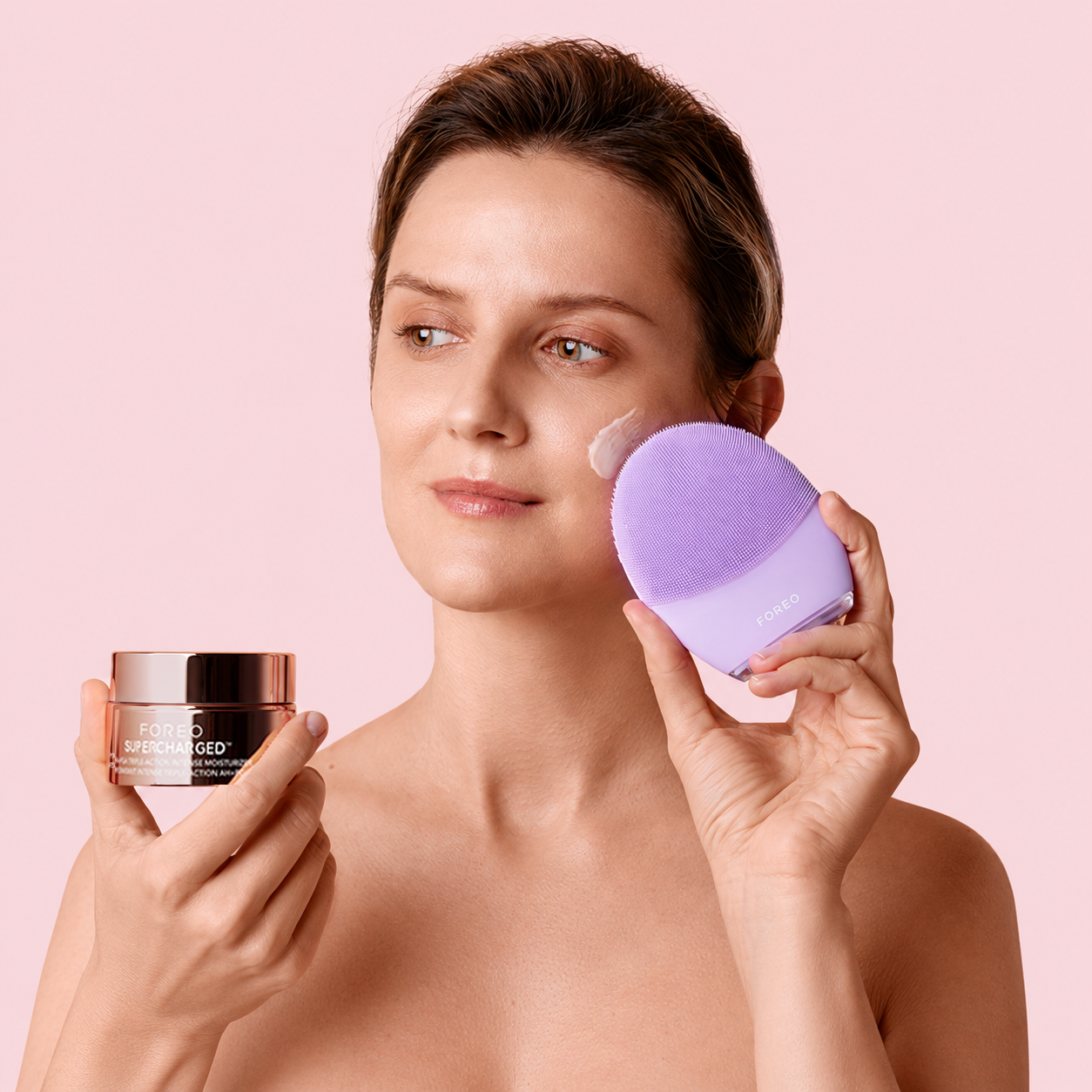 FOREO LUNA 3 Roxo - Escova de Limpeza Facial de Silicone para Pele Sensível - Foto 7